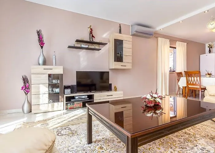 Vesna Μεντουλίν