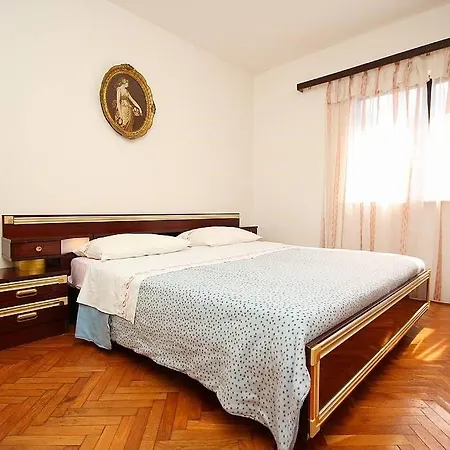 Vesna Apartment