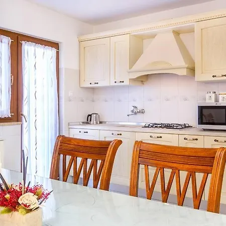 Vesna Apartment *