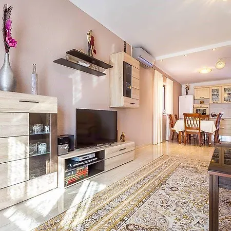 Vesna Apartment *