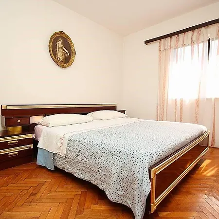 Vesna Apartment